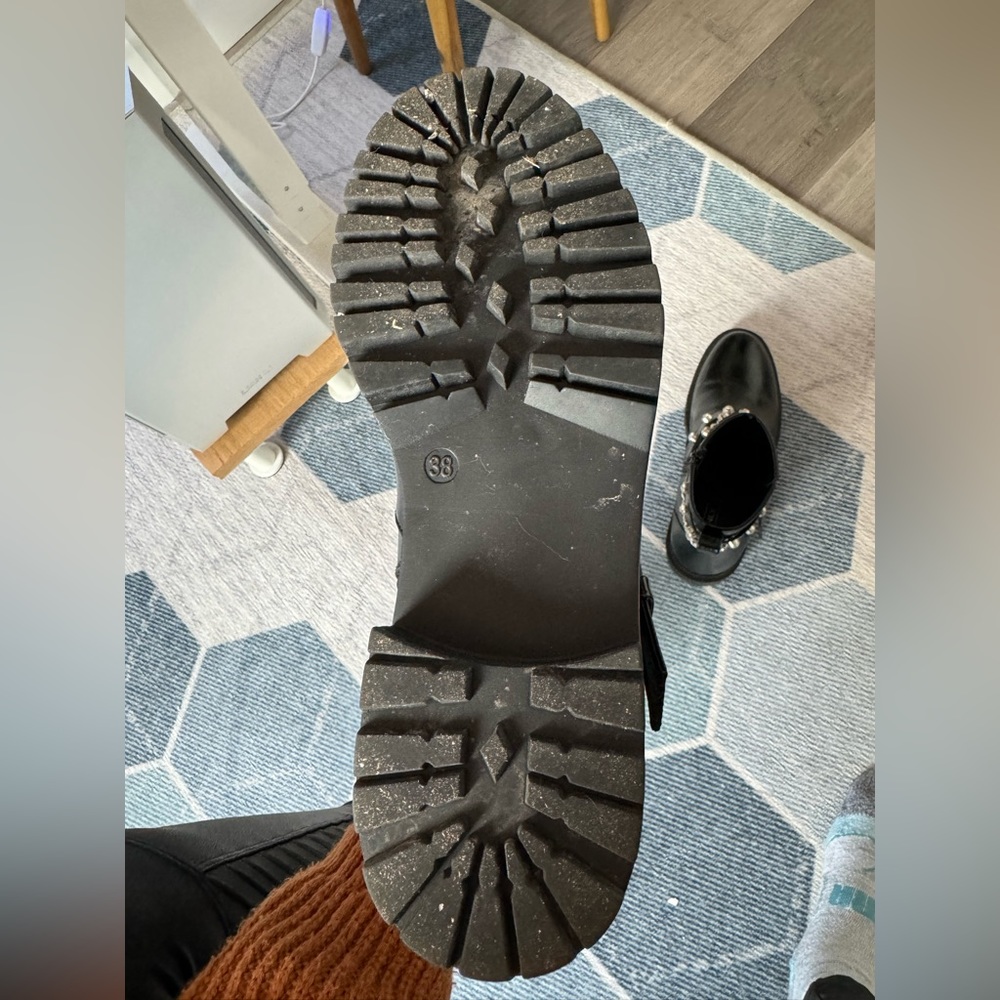 Black Rhinestone boots - Picture 2 of 5